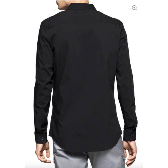 Calvin Klein Men’s Black Slim Fit Button Down Shirt (Size M) - Picture 4 of 8